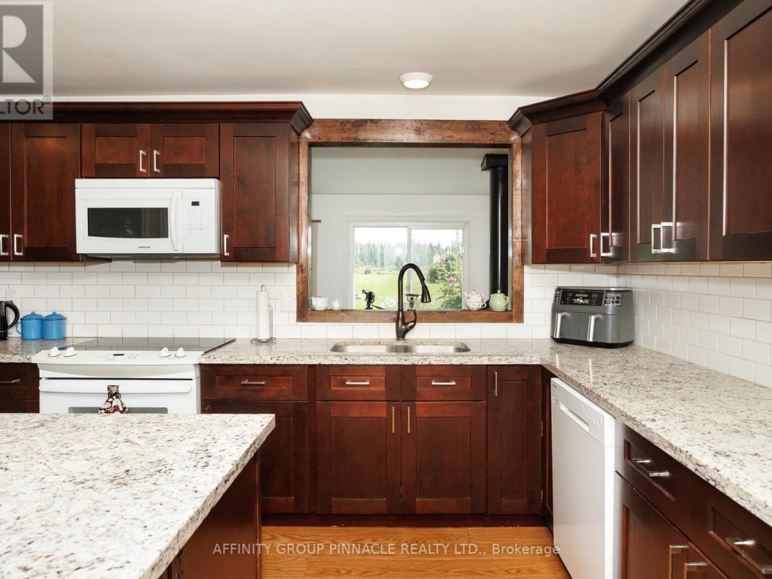 B1710 CONC RD 8 THORAH ROAD, 