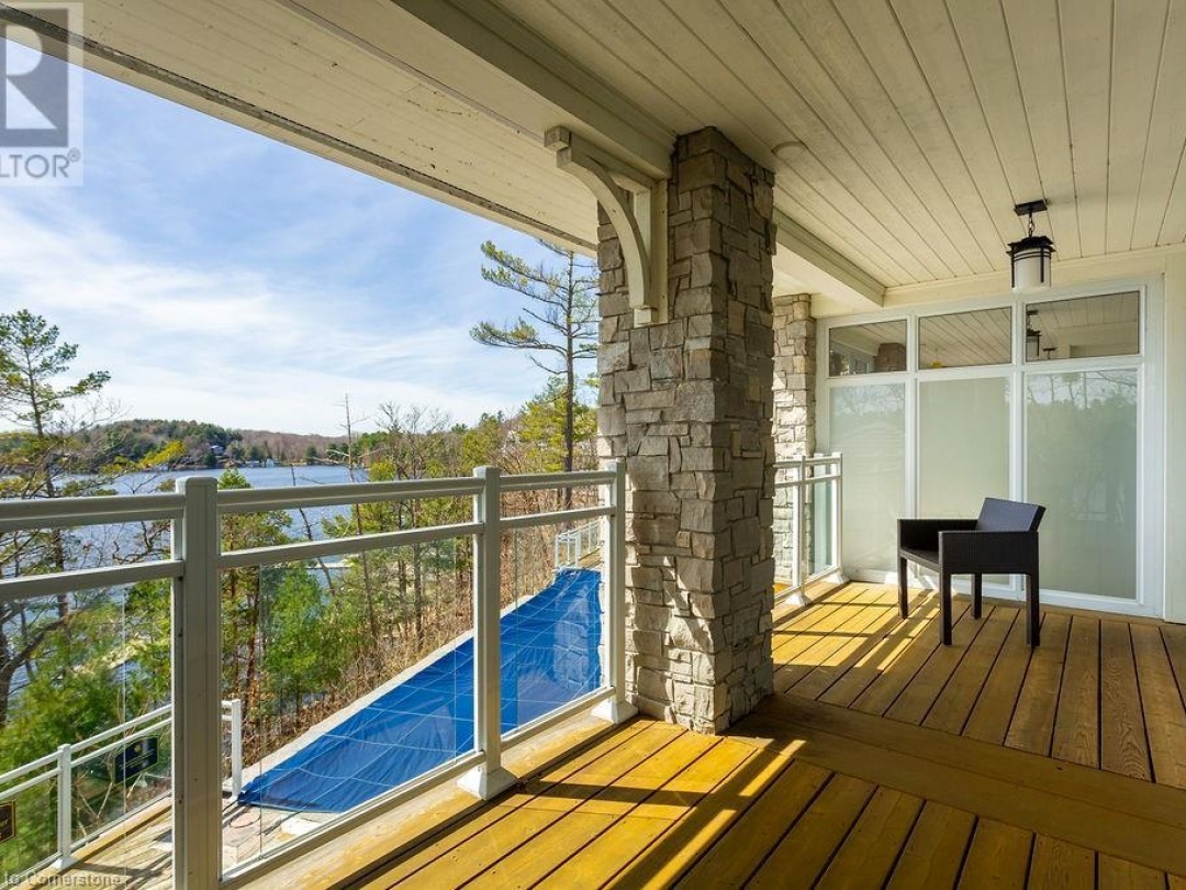 1869 Muskoka 118 Road W Unit# Btv 105, Lake Muskoka