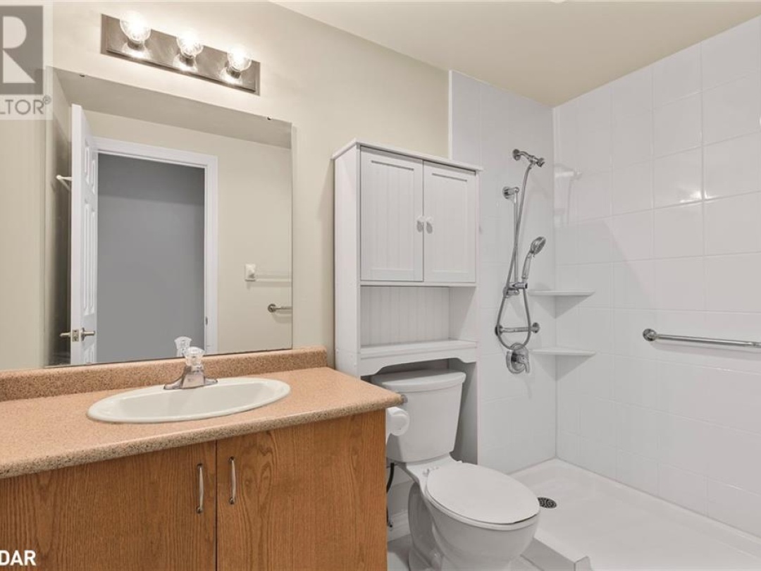 9 Westmount Drive S Unit# 104, Orillia
