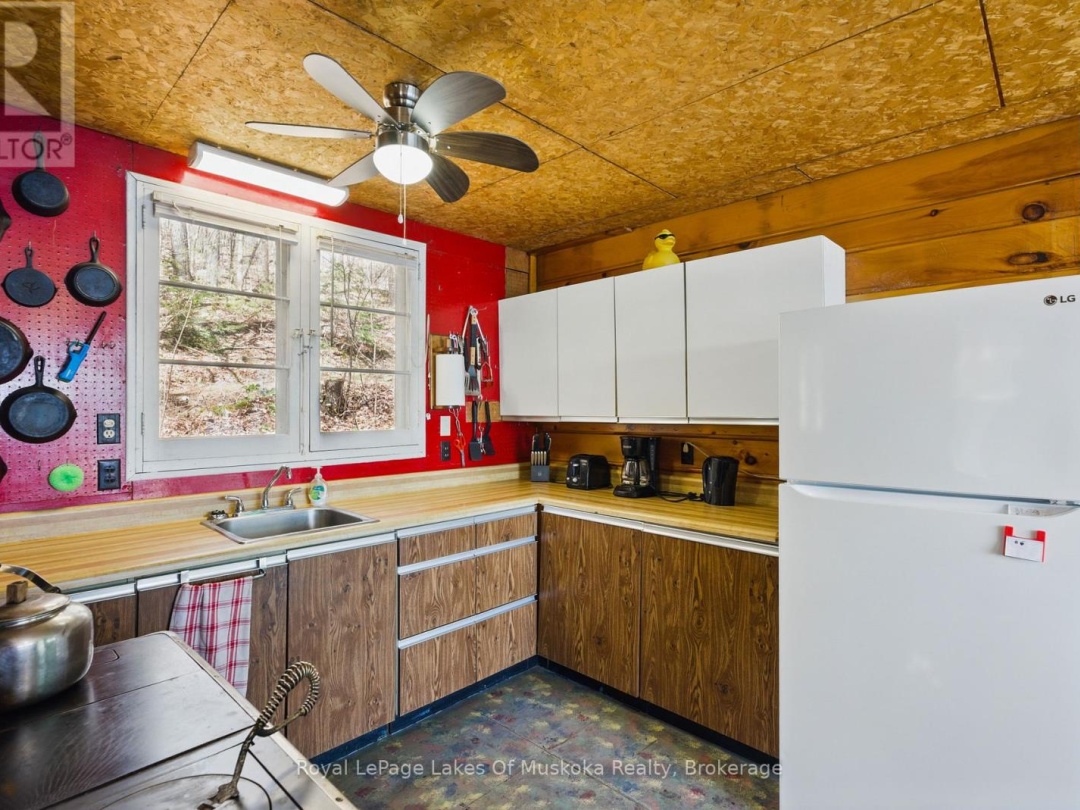 1002 Camp Lake Road, Camp Lake