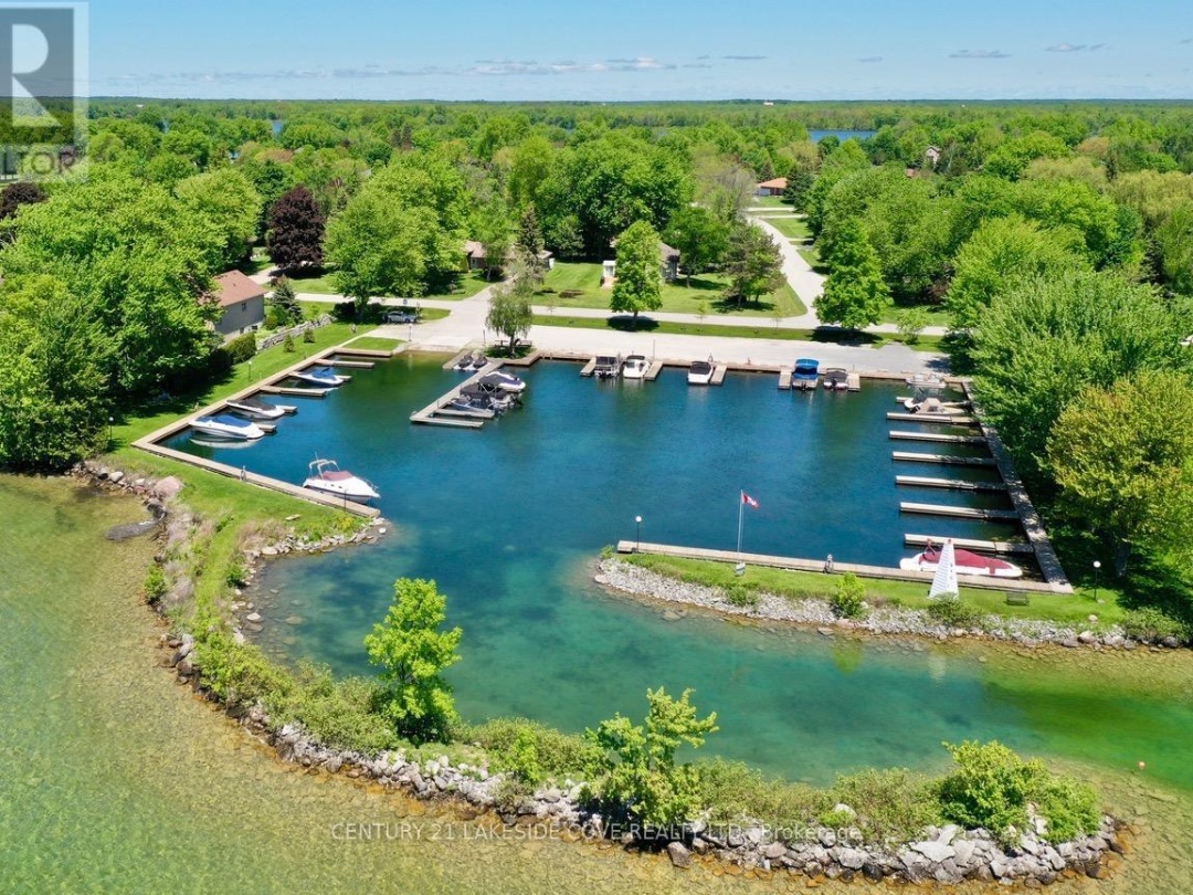 42 Thicketwood Place, Lake Simcoe