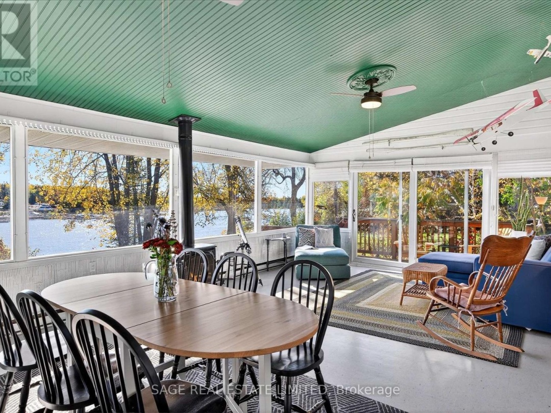 33 NORTH WATER STREET, 