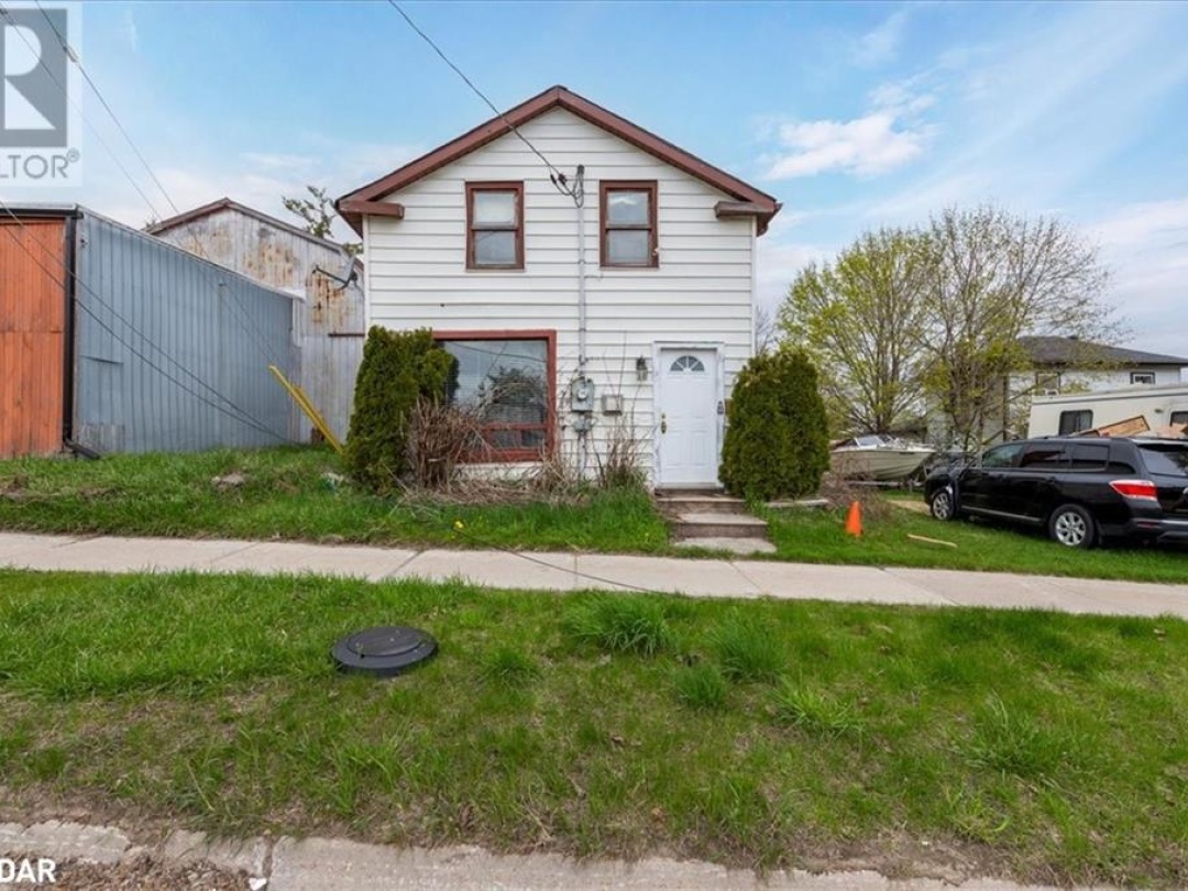 72 King Street, Kawartha Lakes