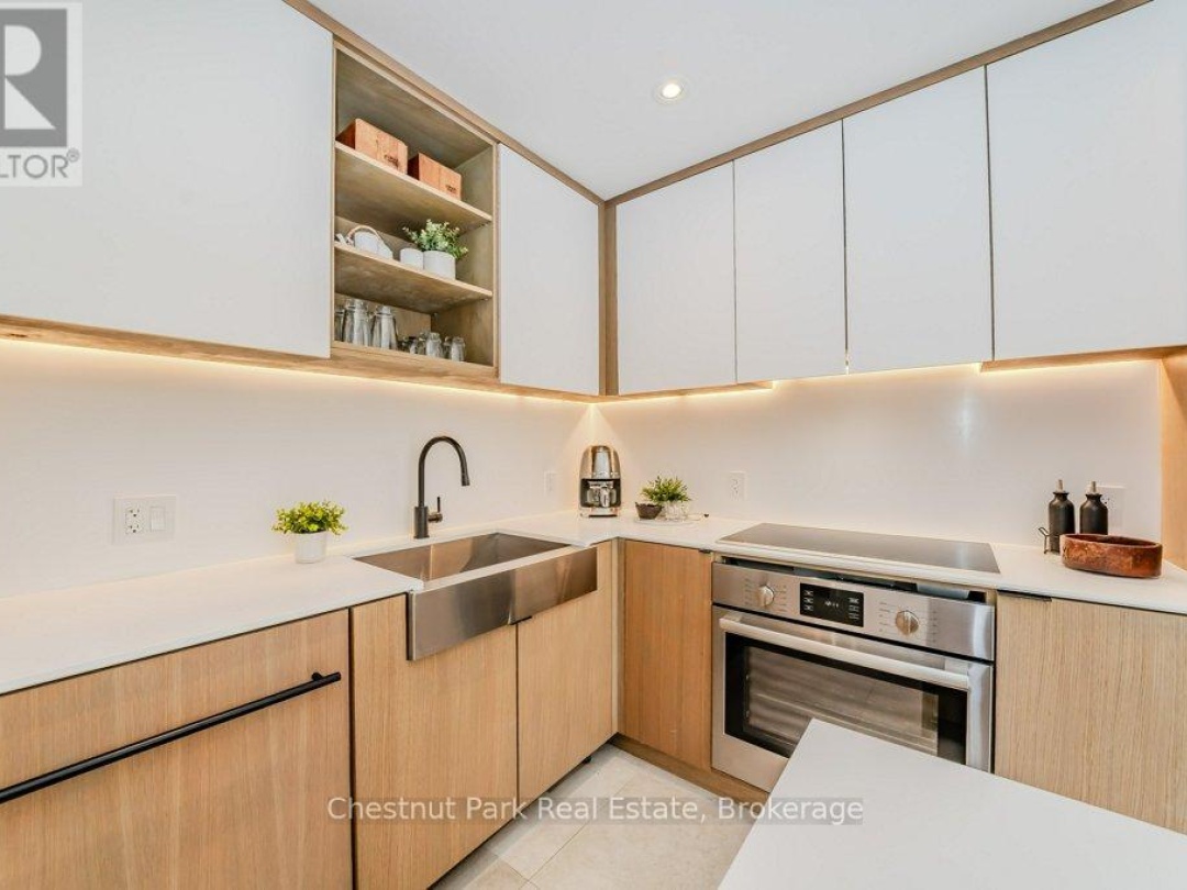 5 - 1023 MILFORD MANOR ROAD, 