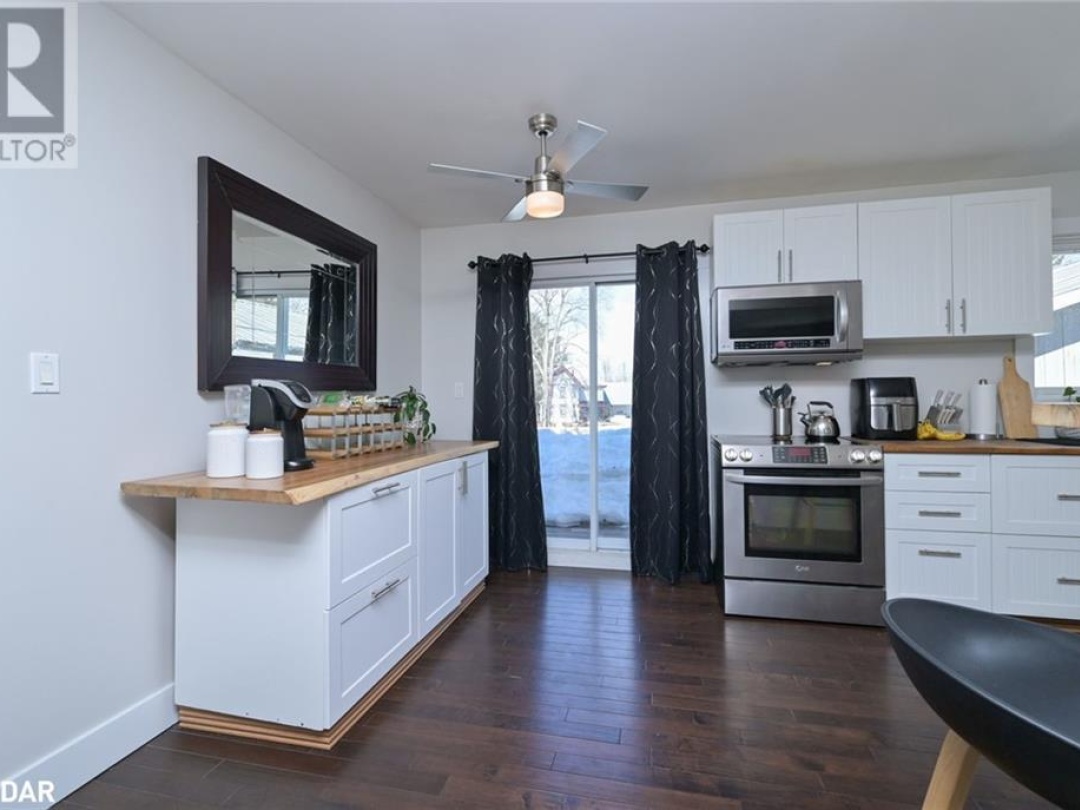 5653 12 Highway, Ramara