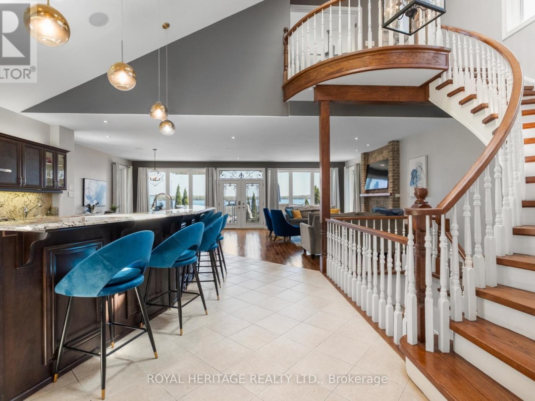 34 Hills Road, Pigeon Lake