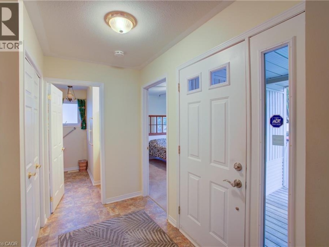 54 SPRINGWOOD Crescent, 