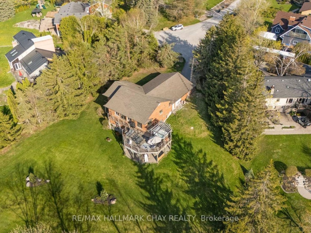 9 BLUERIDGE CRESCENT, Lake Simcoe