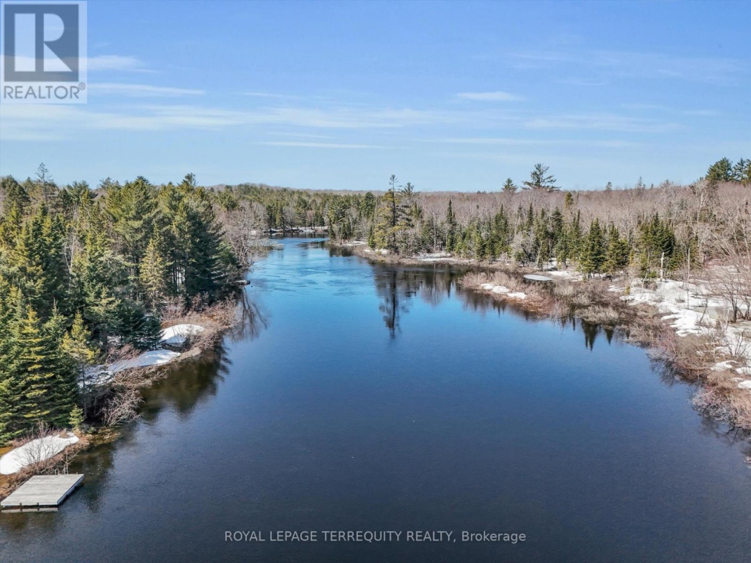 1088 Colony Road, South Branch Muskoka Lake
