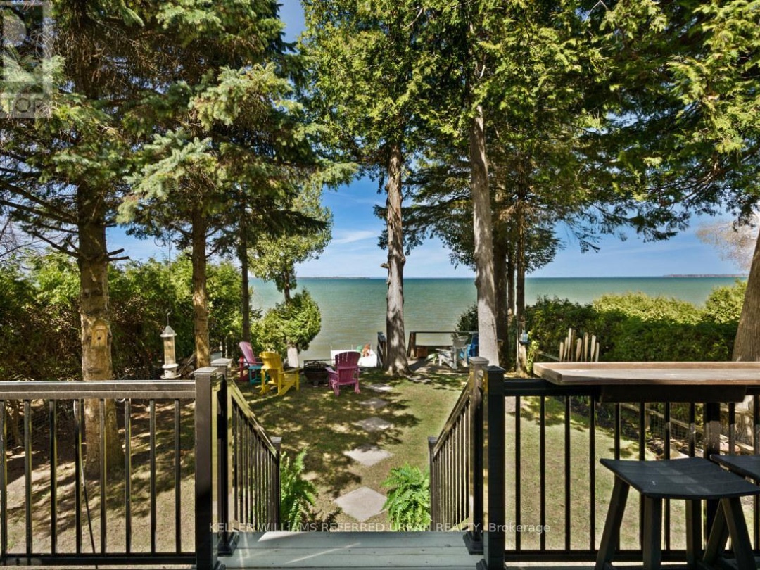 210 Morrison Avenue, Lake Simcoe