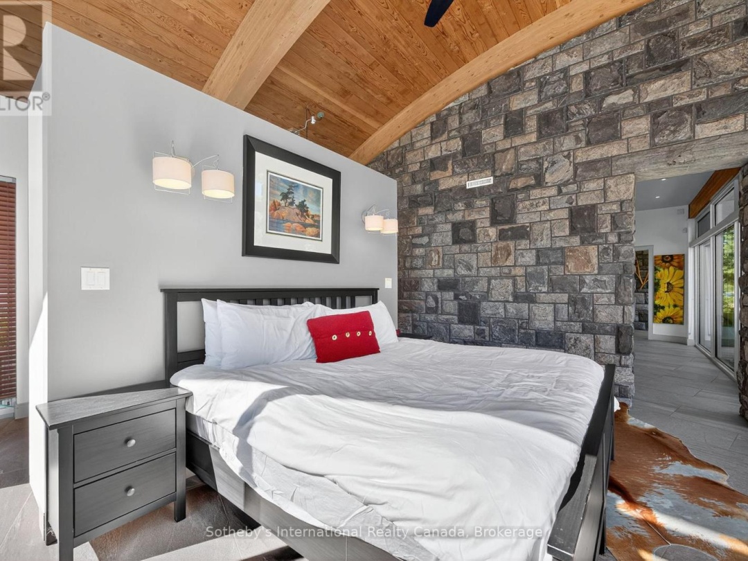 463 OTTER LAKE ROAD, 