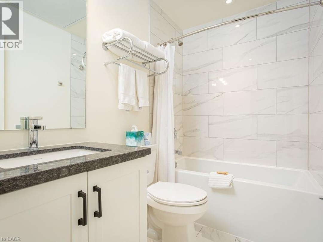 1869 MUSKOKA 118 Road W Unit# BTV-105, 