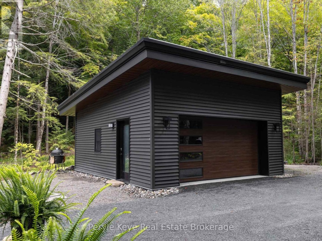 1-1387 OXBOW LAKE ROAD, 