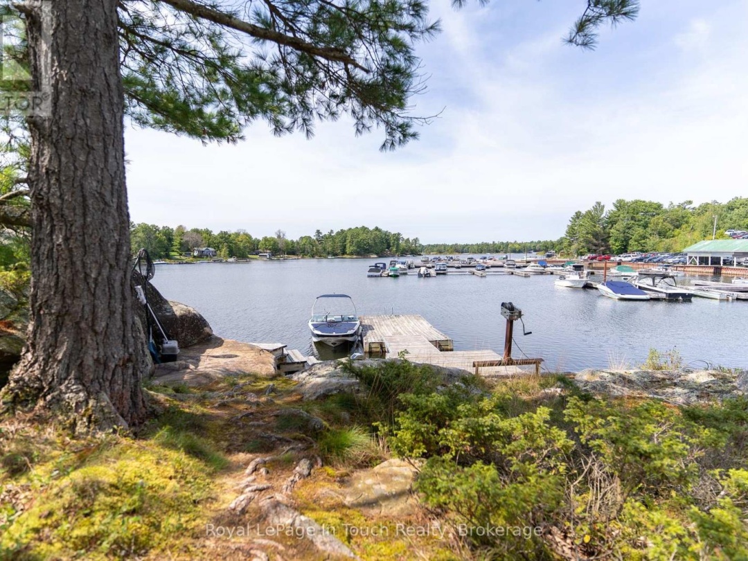 2 Island 860, Georgian Bay