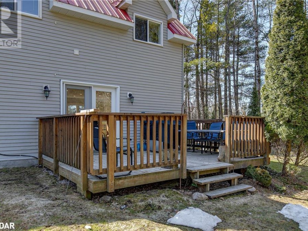 1572 Laughlin Falls Road, Coldwater