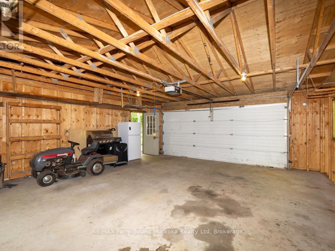 49 Bayshore Drive, Clear Lake