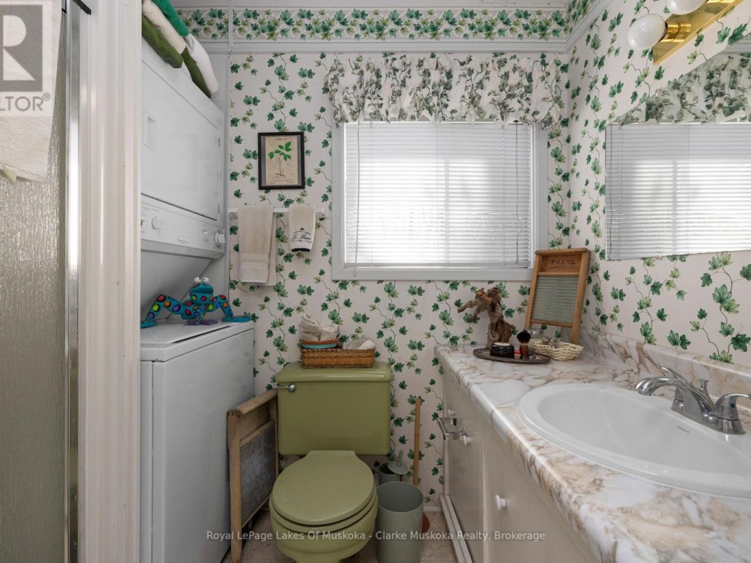 185 WOODLAND TRAIL, 