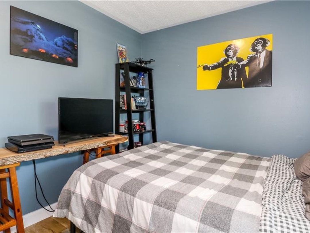 1 MARIPOSA Drive, 
