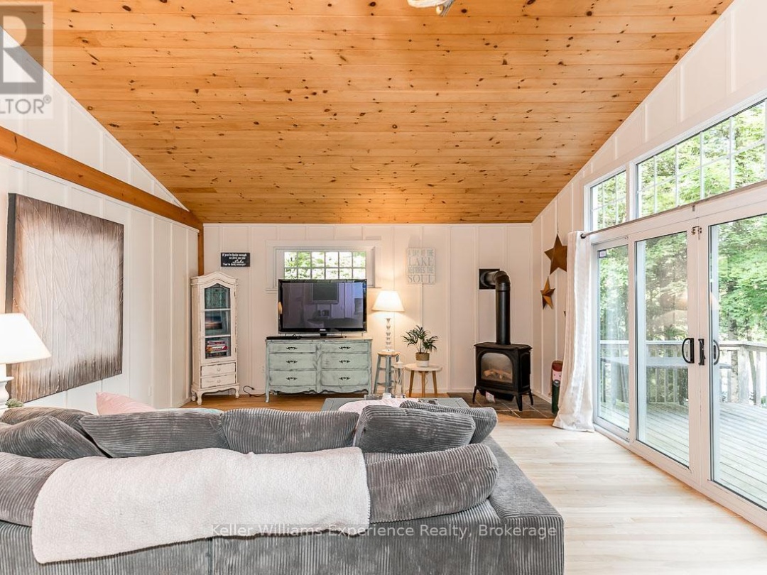 1123 STONE GATE LANE, 