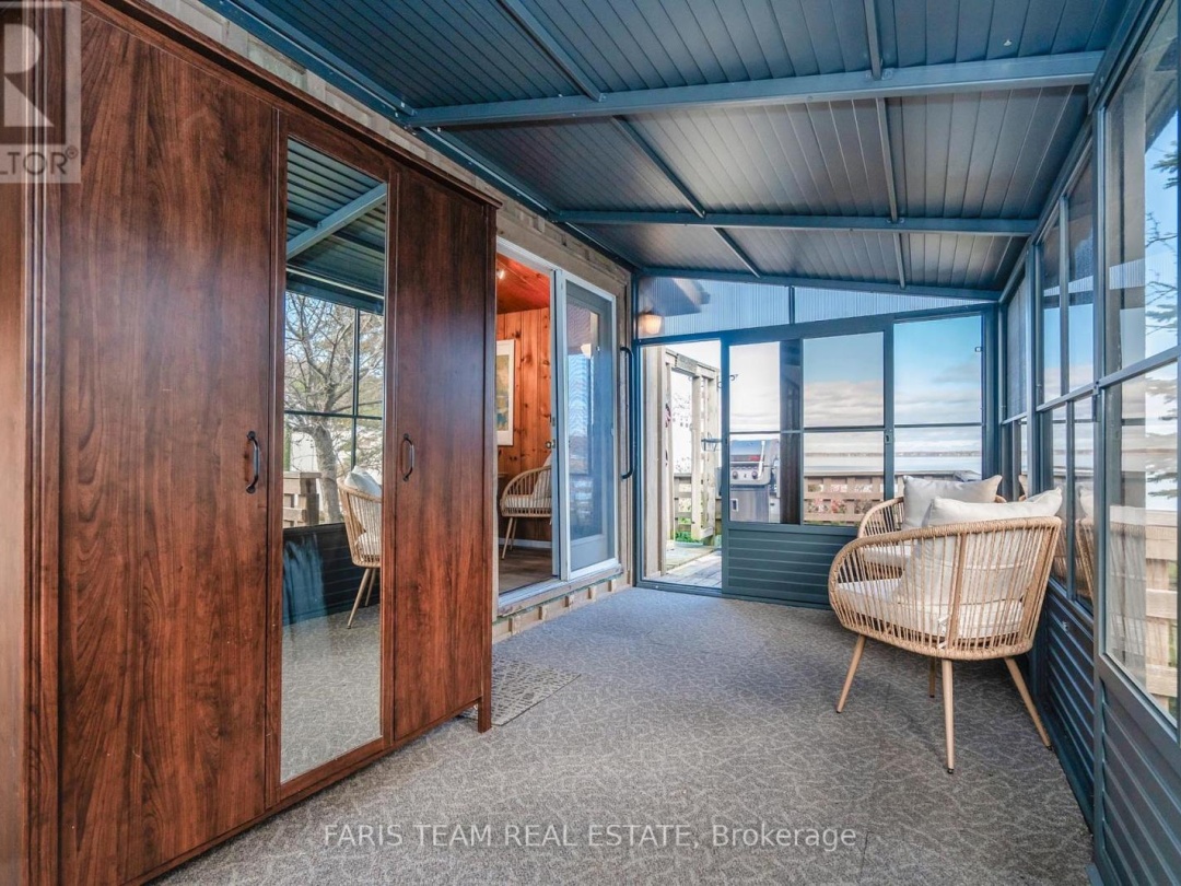 4 SCHOONER LANE, 