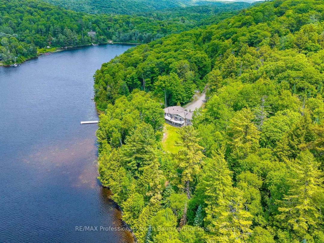 1132 TRAPLINE TRAIL, 