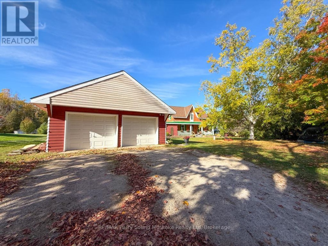 1862 DIVISION ROAD W, 