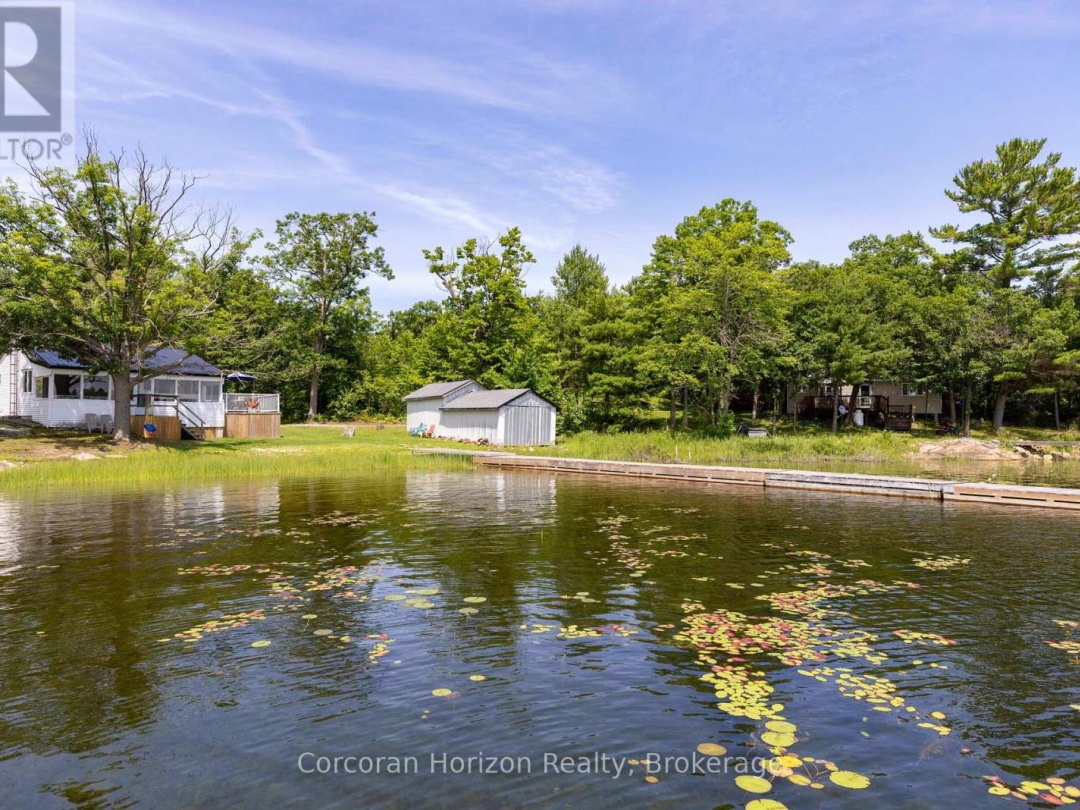 68 Wolverine Beach Rd, Georgian Bay