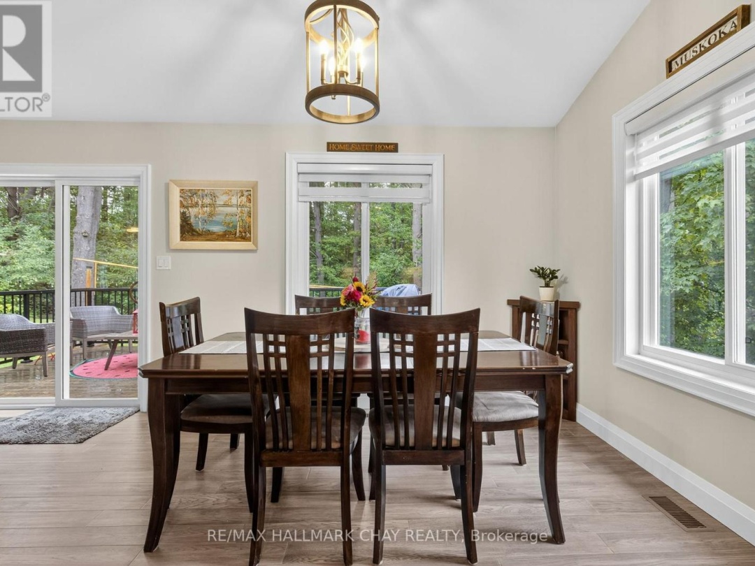 202 VEL-DOR CRESCENT, 