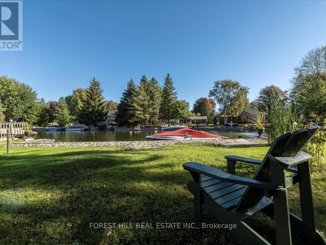 67 LAKE AVENUE, Lake Simcoe