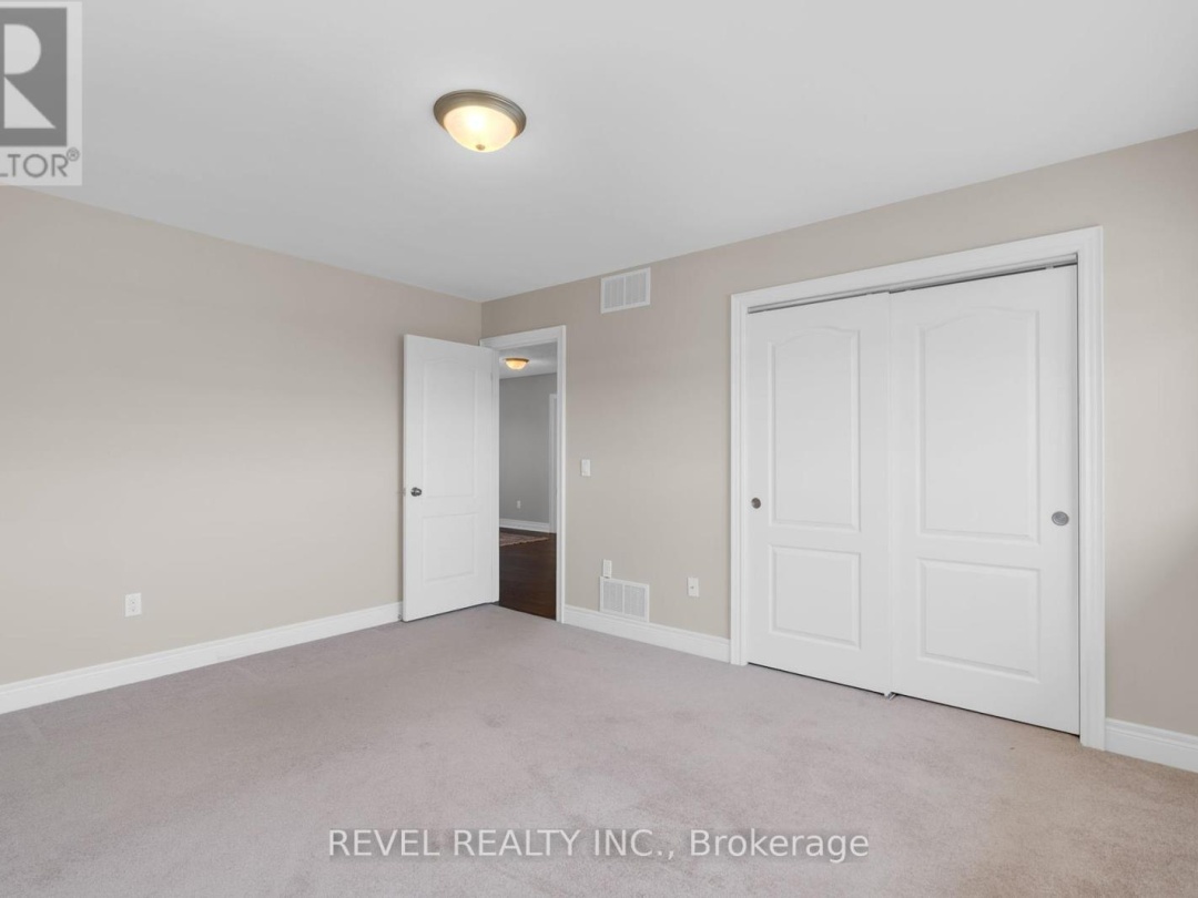3123 STONE RIDGE BOULEVARD, Orillia