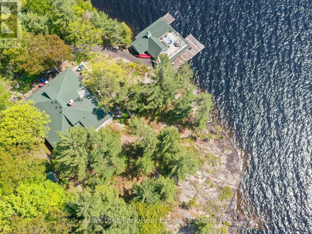 8 - 1869 MUSKOKA 118 ROAD W, 