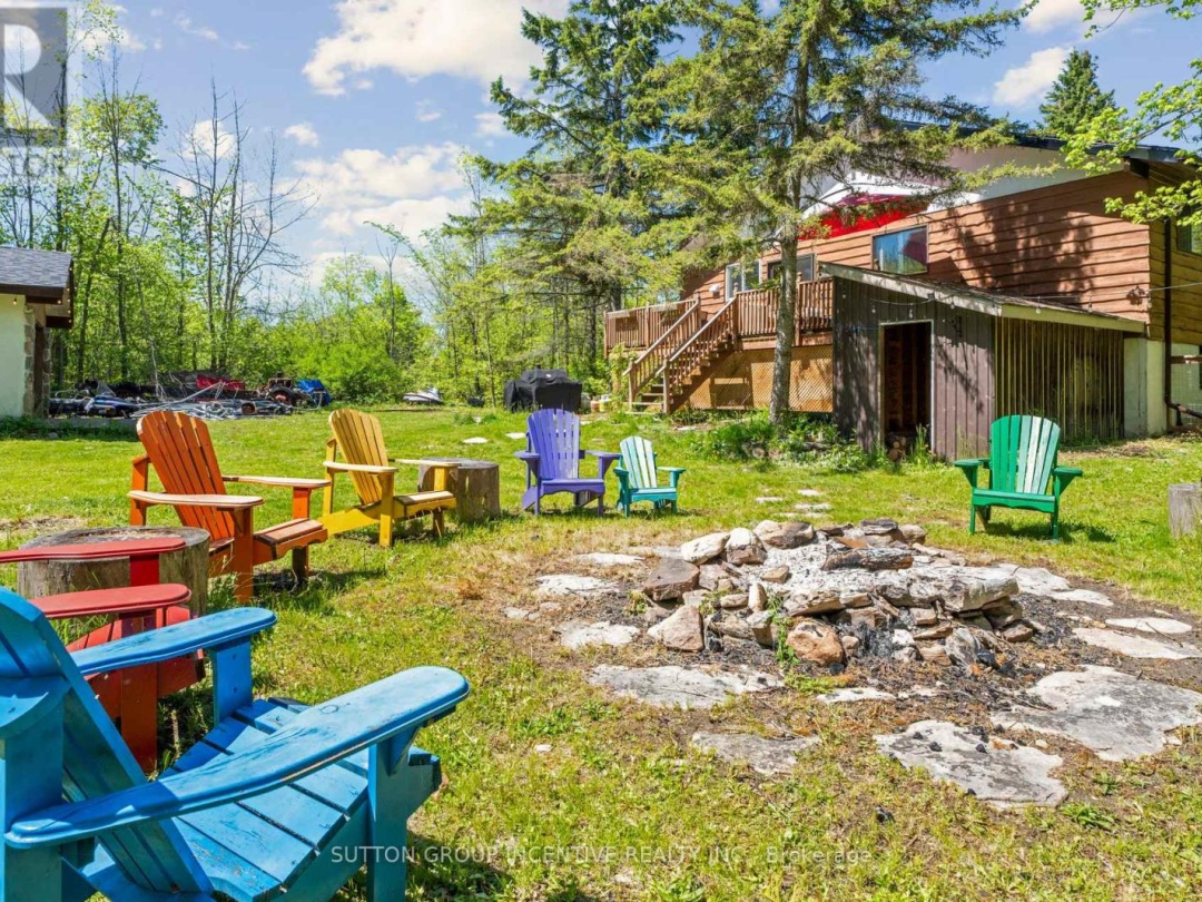 11 MACKENZIE PLACE, Balsam Lake