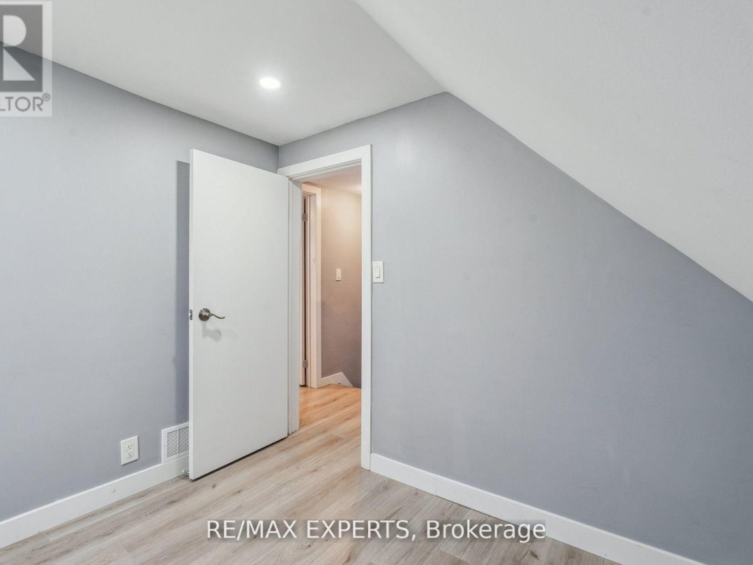 282 Gill Street, Orillia