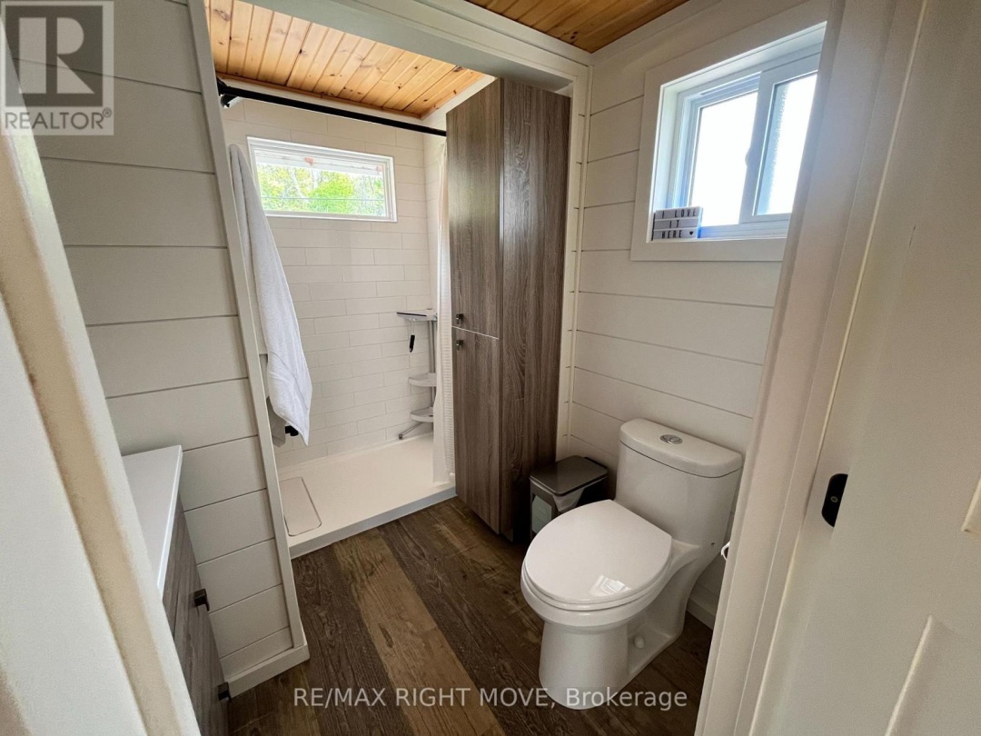 4458 Plum Point Road, Lake Simcoe