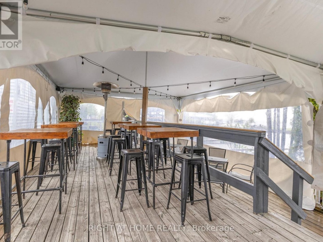 3500 Lauderdale Pt Crescent, Sparrow Lake