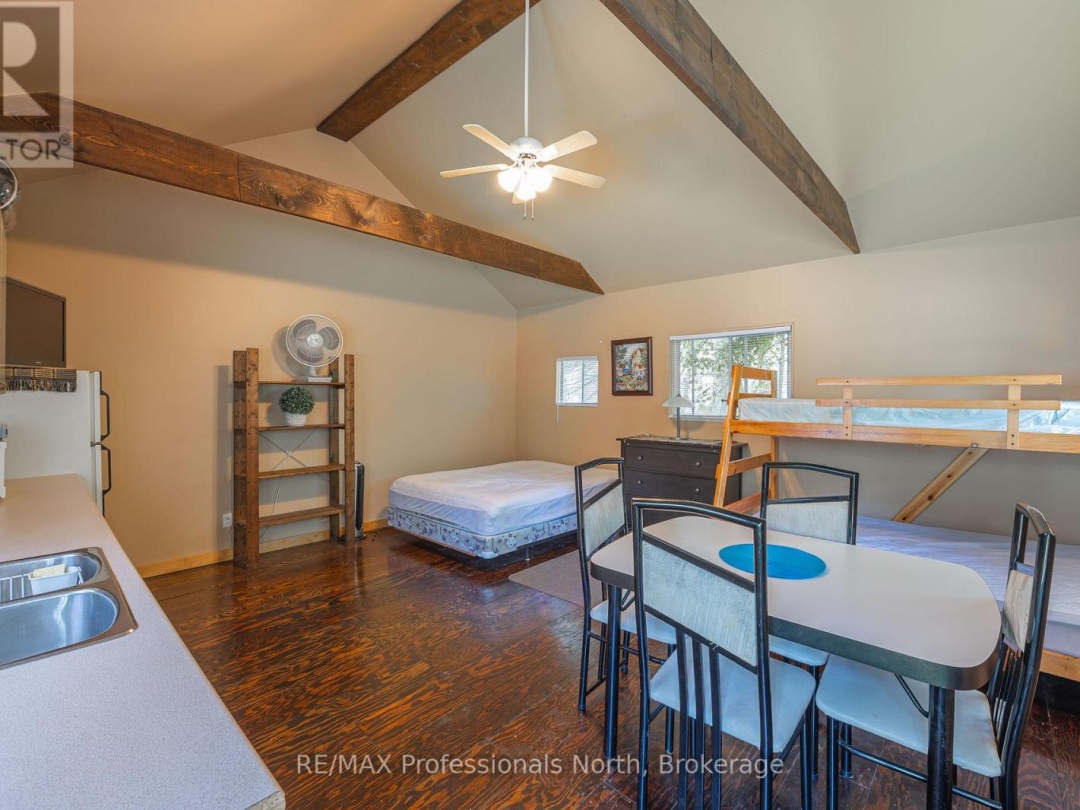 24 RELAX AVENUE, 