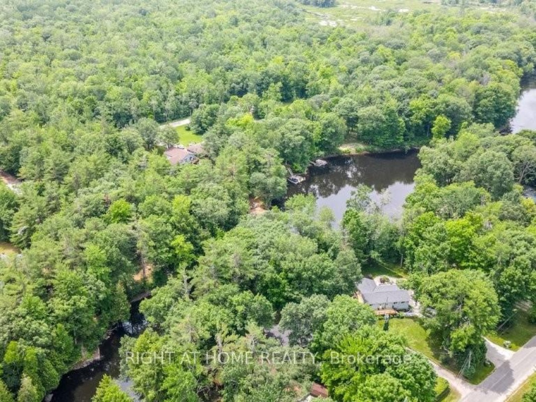 7459 ISLAND CRESCENT, 