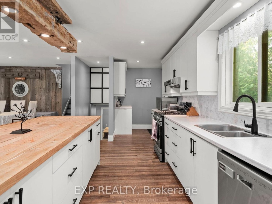 24115 THORAH PARK BOULEVARD, 