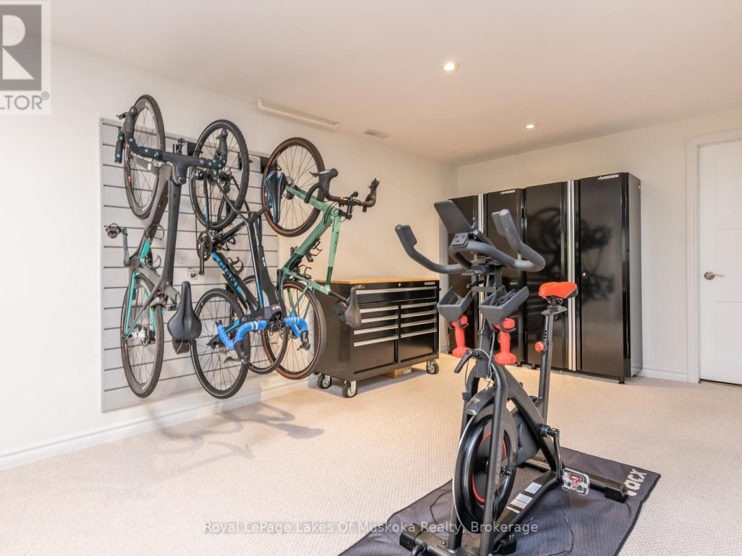 1601 SKYLINE DRIVE, 