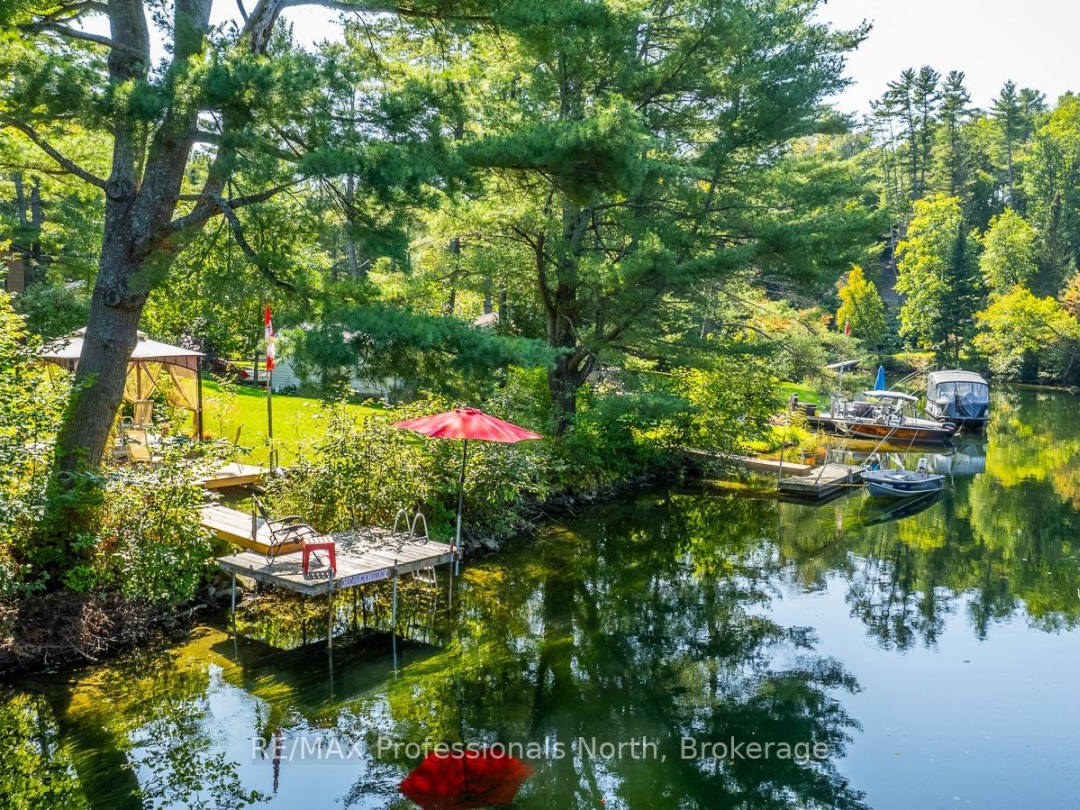 1029 LOYALIST DRIVE, 