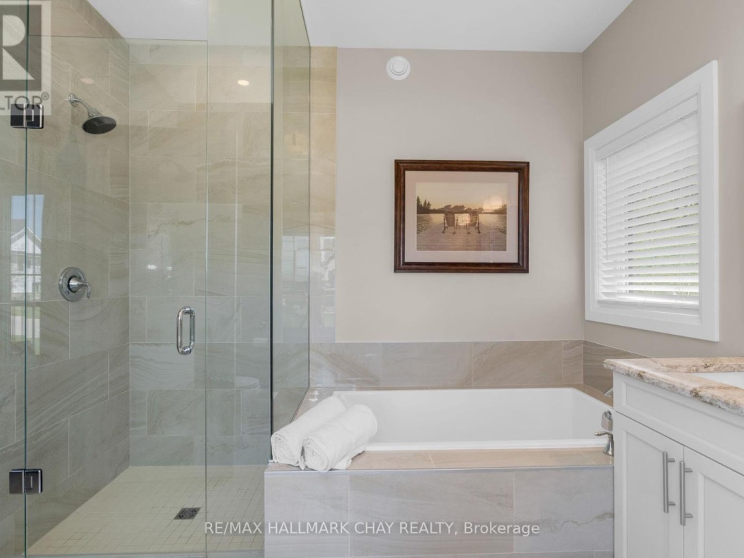 43 Thoroughbred Drive, Oro-Medonte
