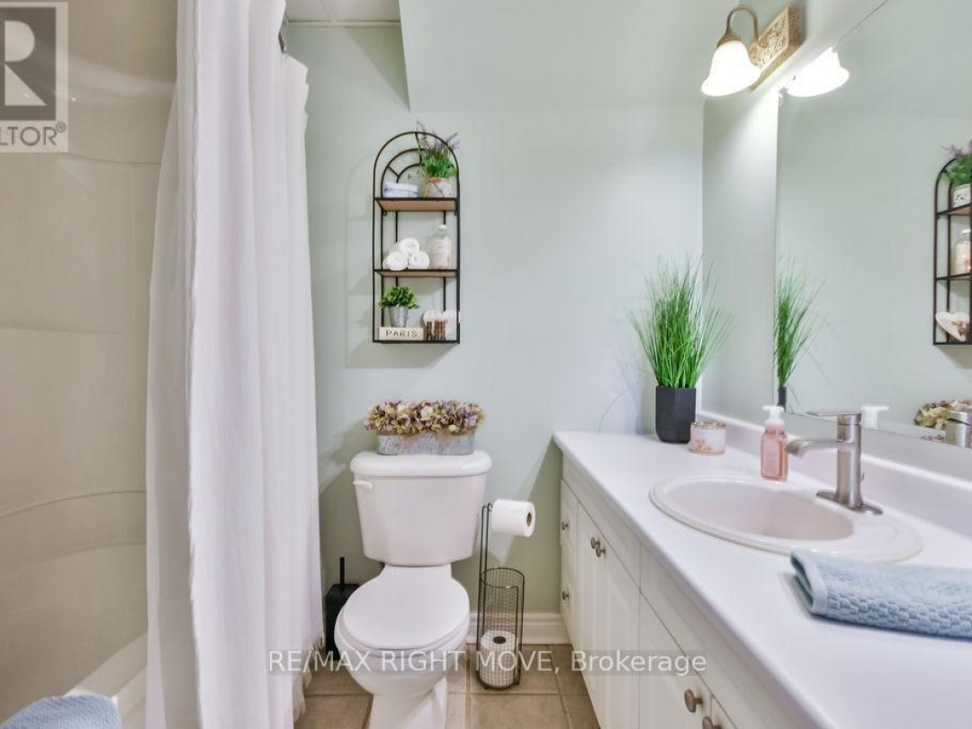 1011 TALBOT TRAIL, 