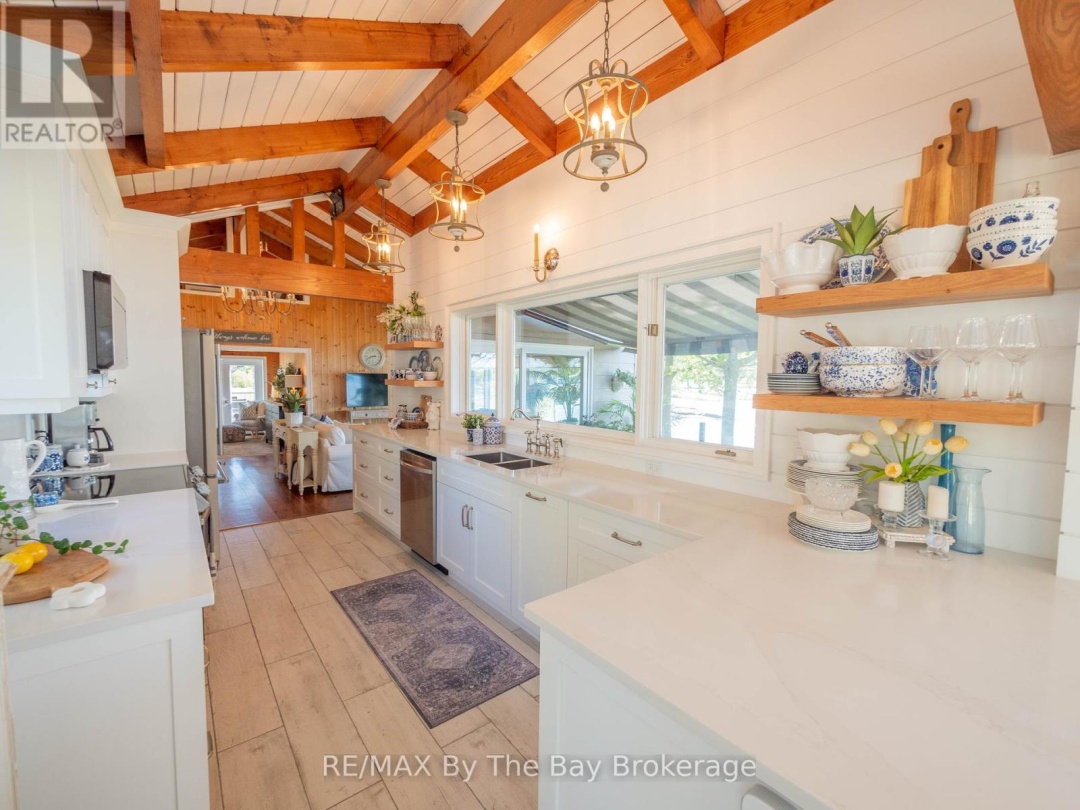 4476 ISLAND 1040/LITTLE BEAUSOLEIL ISLAND, 