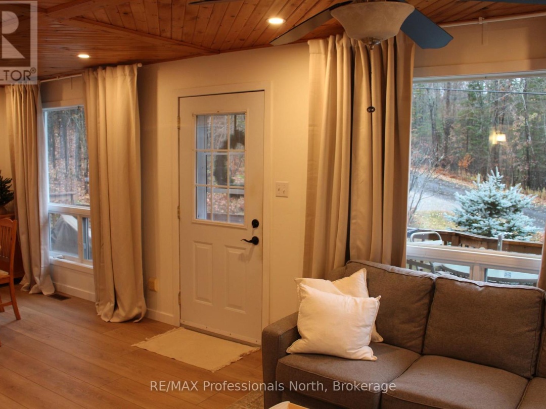 1121 OLD DONALD ROAD N, 