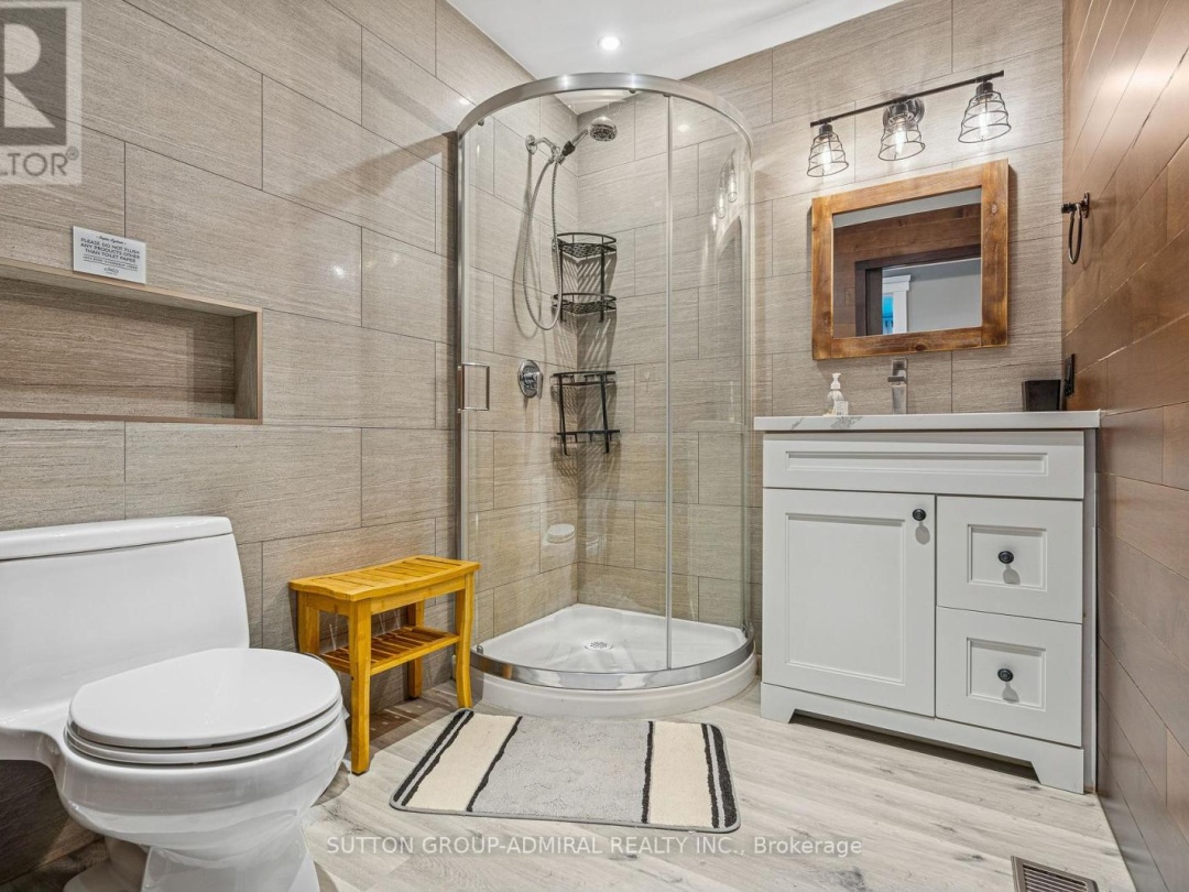 1023 Kirkpatrick Lane, Lake Muskoka