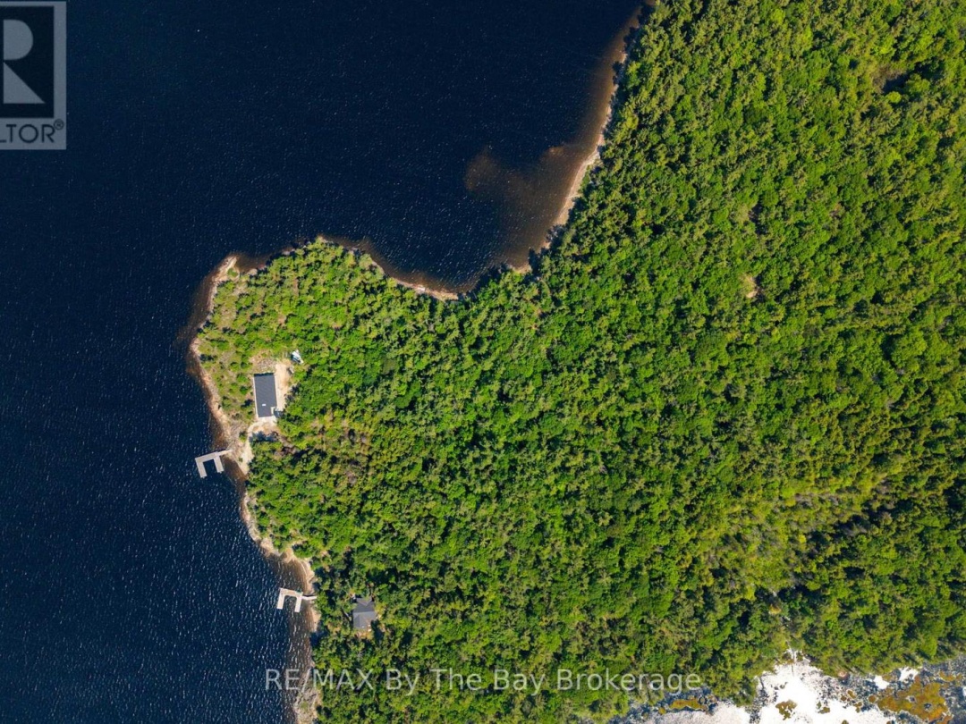 11324 ISLAND 1810/BONE ISLAND, 