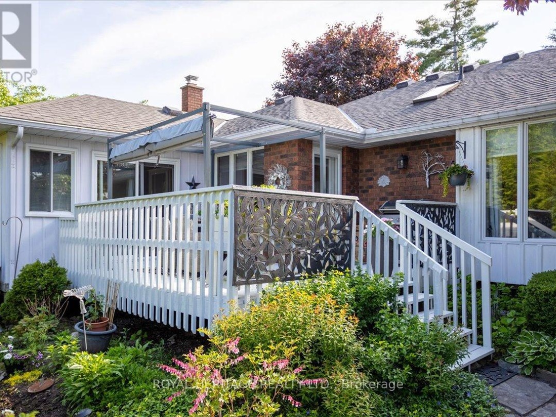 38 Patricia Place, Pigeon Lake