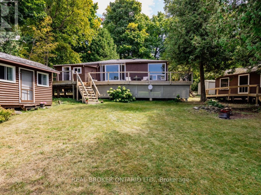 70 Ivy Lane, Lake Simcoe
