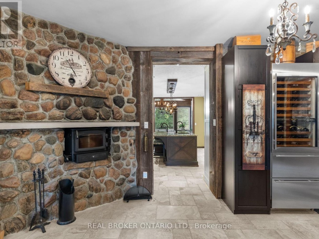 3686 AGNEW ROAD, 