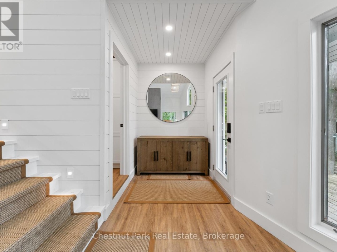 44 MILLER ISLAND, 